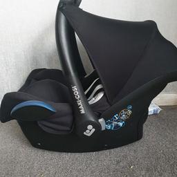 used very good condition never in accident smoke and pet free home with newborn wedge included 