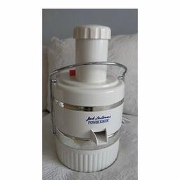 Power Juicer Jack La Lanne’s, no box available, it is just for display/info here. Only used 3-4 times, practically brand new