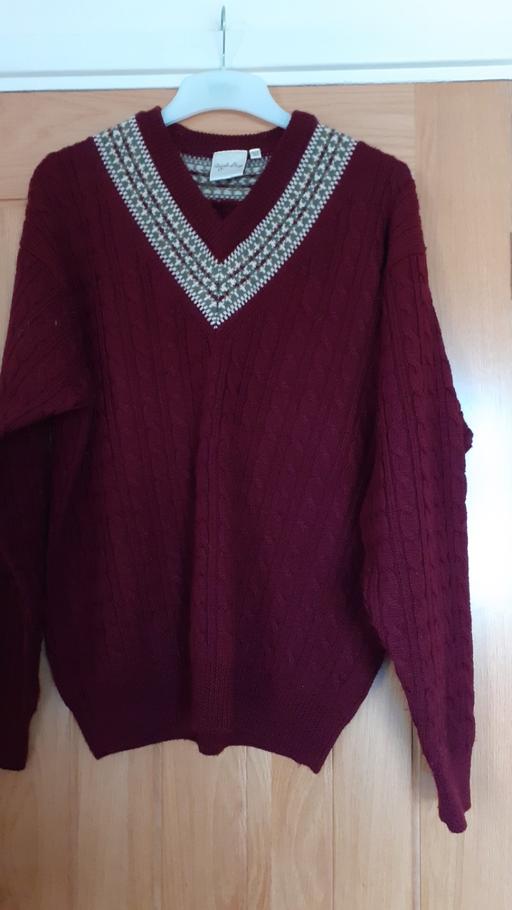 Buy & Sell West Midlands Dudley - Photos for Gents V Neck Jumper