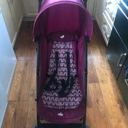Joie pushchair with reclining seat.
Rain cover included.
Great condition.
From a pet and smoke free home.
Collect from Cheadle Hulme.
Needs collecting this week due to moving.