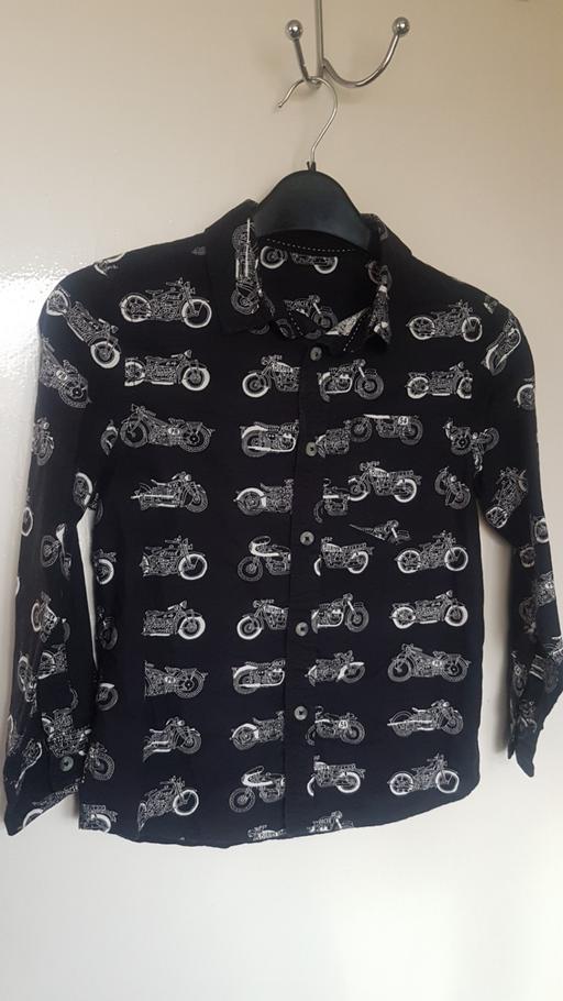 Buy & Sell Leicestershire Oadby and Wigston - Photos for Boys shirt (8yrs)