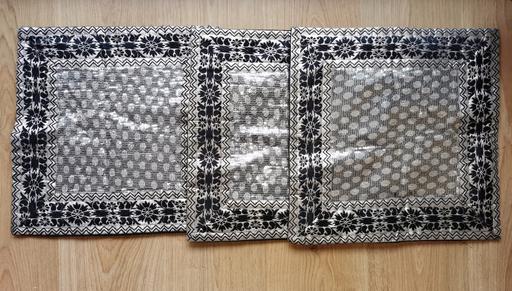 Buy & Sell South West London East Bedfont - South West London - Photos for 3 cushions covers