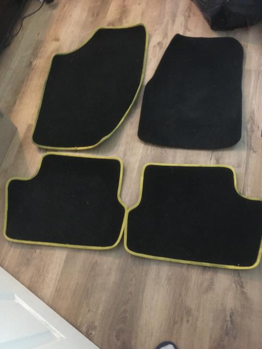 Vehicles West Midlands Sandwell - Photos for Car mats