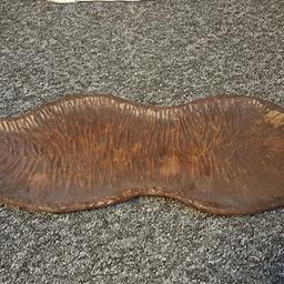 excellent condition 
measures 24 inches in width