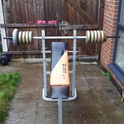 I have hear a foldable bench press flat and incline dumbbells and 68.72kg weights in total.  3 of the weight it's showing some signs of rust the 5 kg and 1.23 kg but that is not going to affect for the use. The rest of the bar bench press dumbbells and weights are in mint condition, collection only please. thank you for looking.