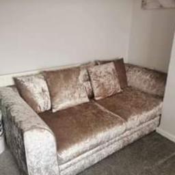 Brand New Dunelm large Mink crushed velvet soffa