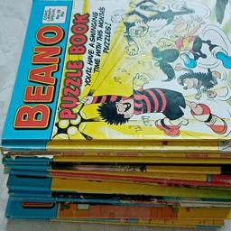 Collection of old beano comic books x 19