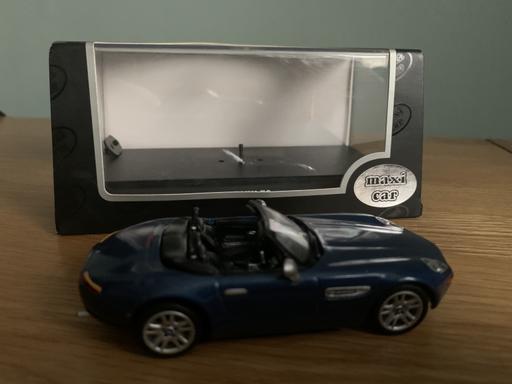 Vehicles Merseyside Knowsley - Photos for MAXI CAR BMW Z8 SCALE 1/43 10063