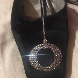 Beautiful Christian Dior strassed women shoes black Satin Evening. It is one of a kind.

PAYMENTS ONLY VIA SHPOCK WALLET OR CASH ON COLLECTION