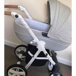 In verygood condition
INCLUDES:
frame with wheels
carrycot
sport seat
bag
coconut mattress
raincover
blanket

Used couple of months