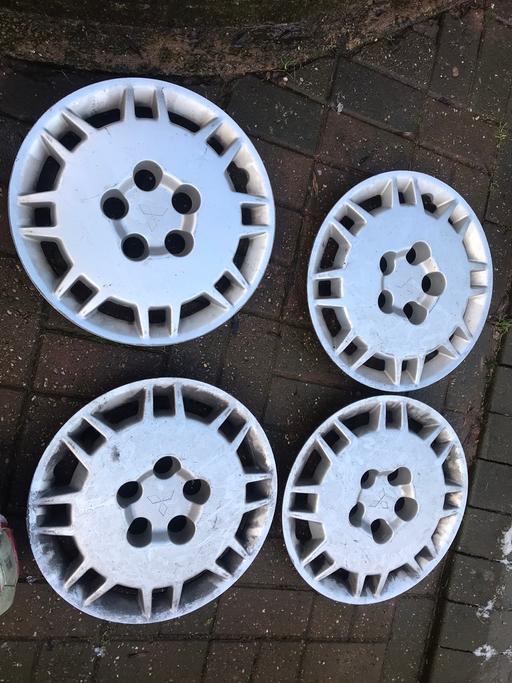 Vehicles West Midlands Dudley - Photos for Mitsubishi wheel trims