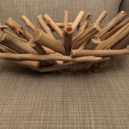 Mint condition , natural drift wood , could be painted  , lovely item 
pet free smoke free home