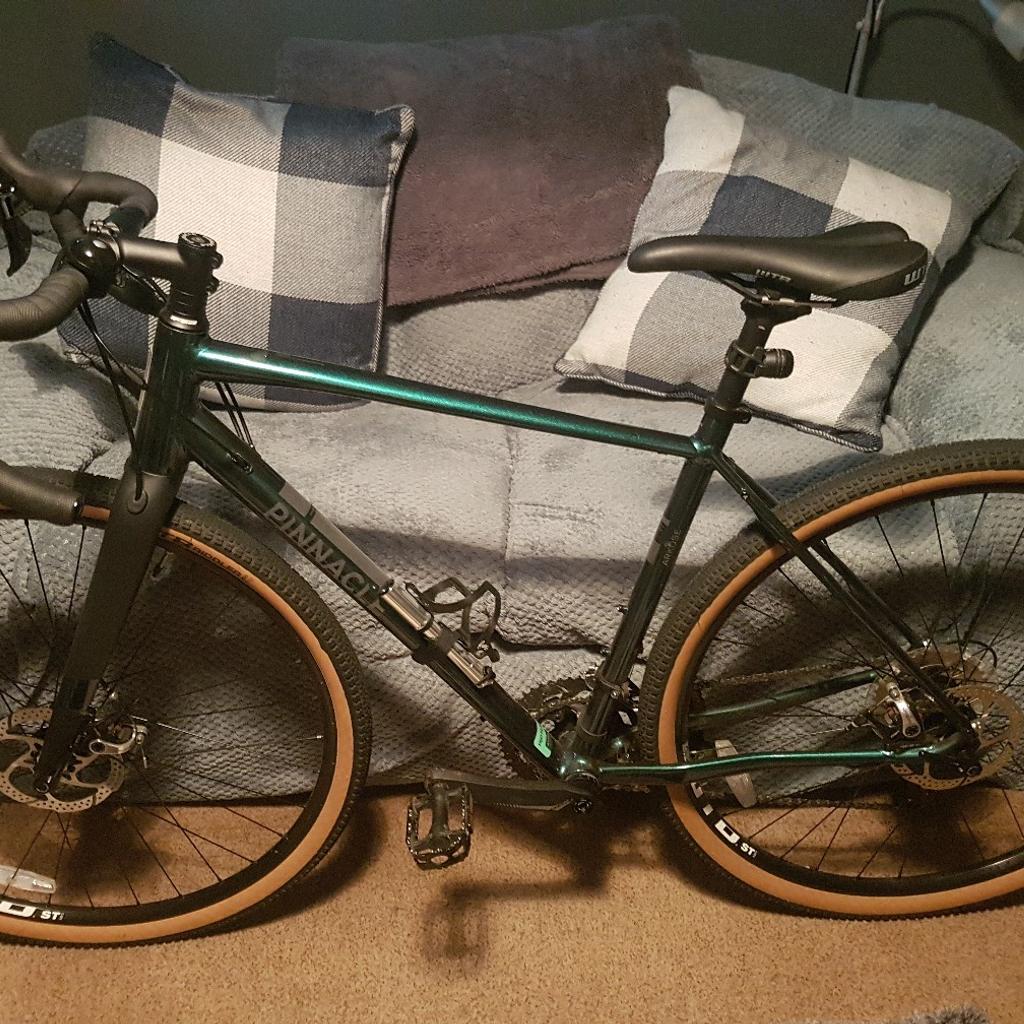 Pinnacle arkose best sale d1 gravel bike