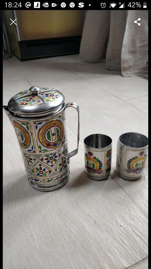 Buy & Sell West London Hillingdon - Photos for JUG WITH GLASSES