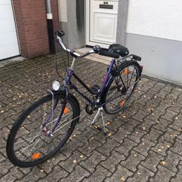 Verkaufe Fahrrad 28 Zoll in guten Zustand an selbst Abholer.