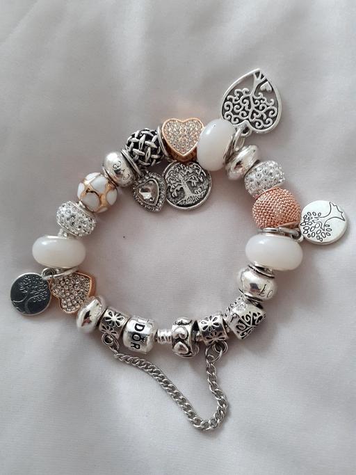 Buy & Sell West Midlands Walsall - Photos for new pendants bracelet 18cm