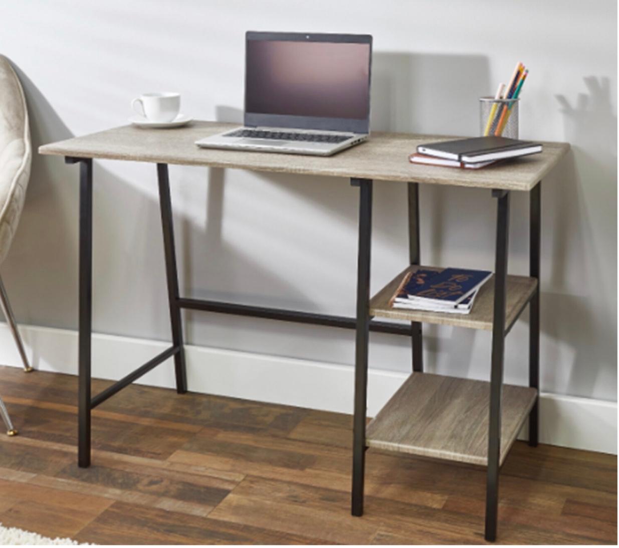 Grey wood wash desk (office/dressing table) in WR1 Worcester for £35.00