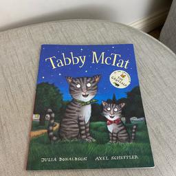 Julia Donaldson Tabby McTat Book
Read but good condition 
Collection ME14 
Posted £1.80