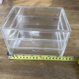 Selling my Daughter’s mini clear plastic drawers for storing hair accessories, rings, etc. Measurements are on the photos. Please check out my other items from her bedroom clearout.