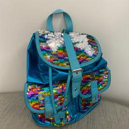 Smiggle Backpack Blue Sequins 
It is well used and does have some rips(see pics)
Collection Me14 
Posted £2.90