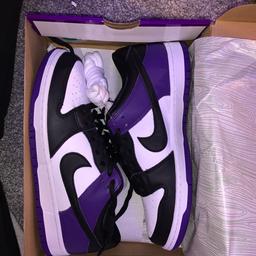 SB Dunk Low Pro Purple/Black
100% authentic 
Not worn (won in a raffle)
Free shipping to uk 
Size 9.5 uk 
#dunk#nike#jordan#streetwear
