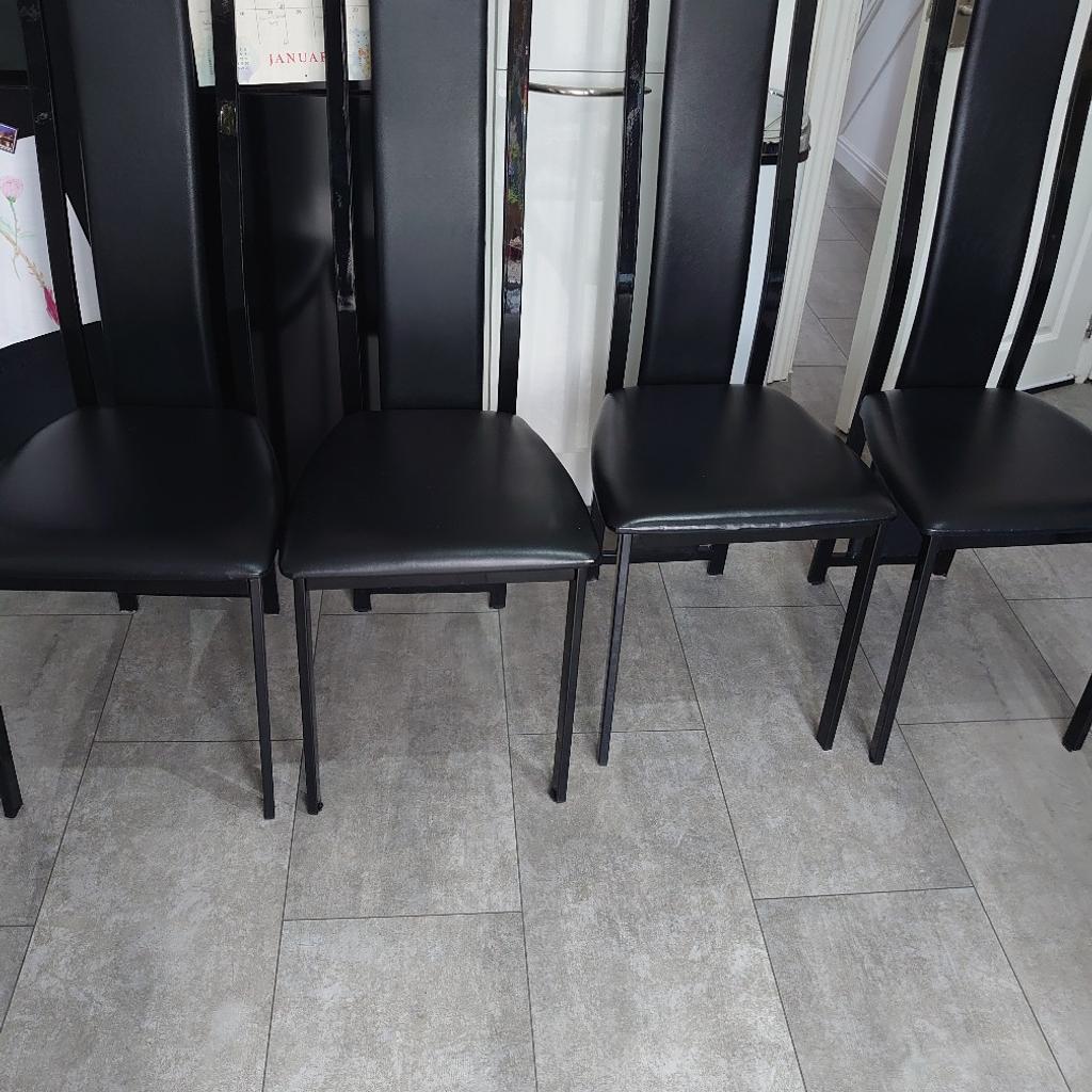 6 x tall black metal & leather dining chairs in ME4 Chatham für 40,00