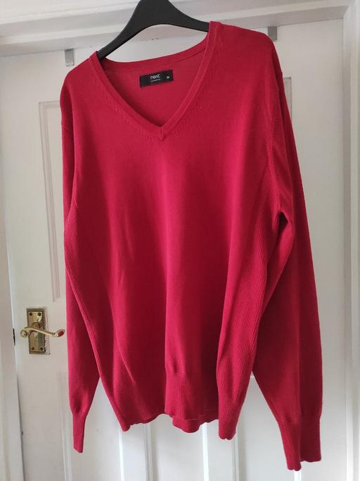 Buy & Sell Bedfordshire Luton - Photos for Mens V neck jumper