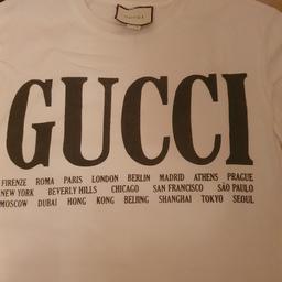 vintage genuine gucci t shirt in good condition, size medium