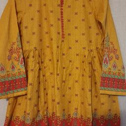 beautiful kurta for girls ,worn few times ,very good condition.