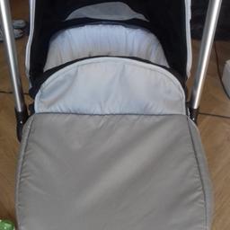 Spin pram with rain cover
good condition...few marks handle a little worn
