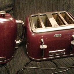 Kettle, 4 slice toaster good condition