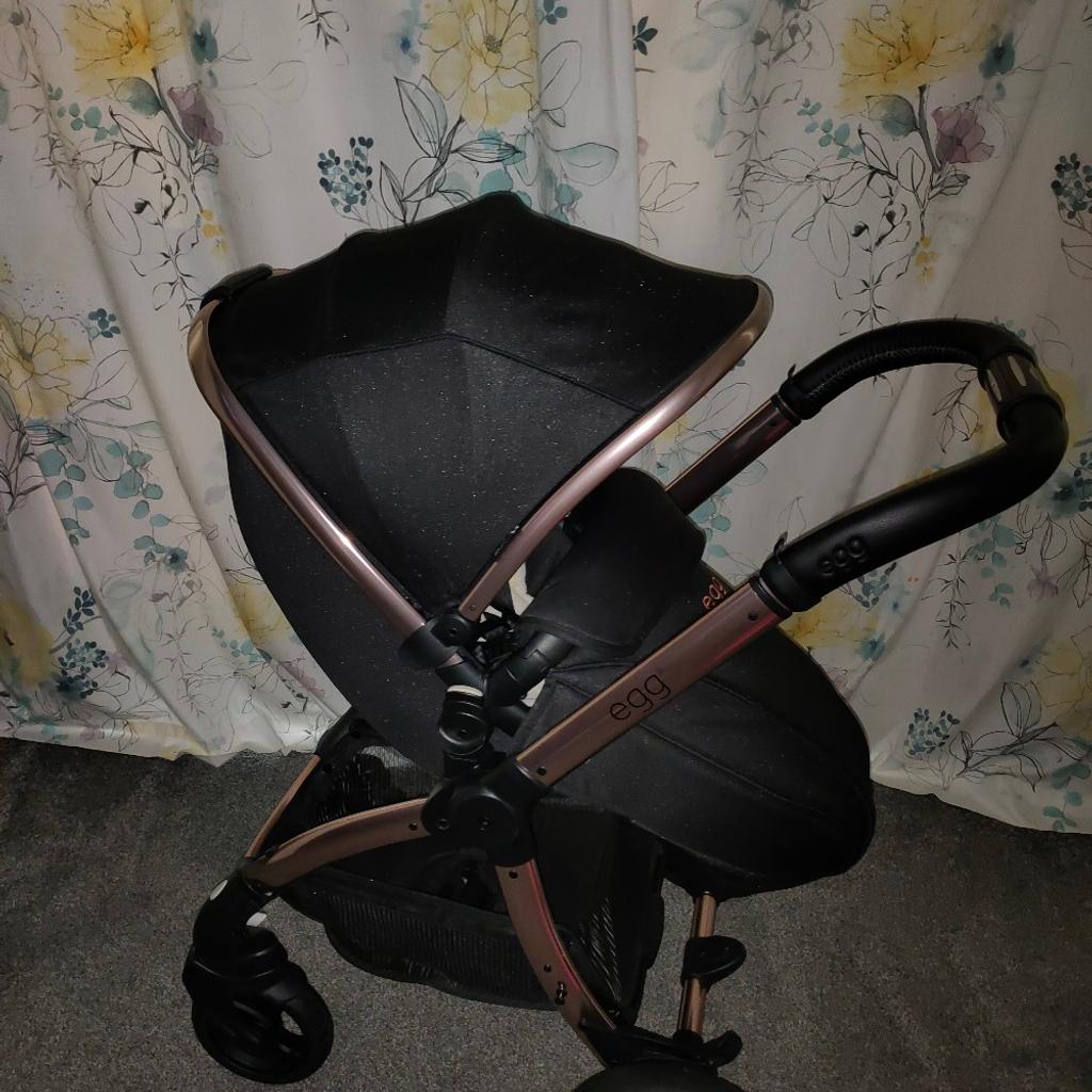 Diamond Black Egg Pram in WA5 Warrington für £ 500,00 zum Verkauf ...