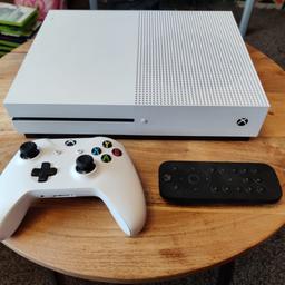 Hardly used. Comes with:
1 controller
1 remote
8 games (see photos for details)
New Xbox one tv digital tuner