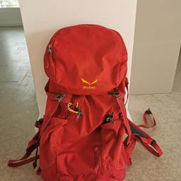 Verkaufe meinen gut erhaltenen Salewa Ascent 28Liter Rucksack.

Super bequem zum tragen

Verkauf wegen Neuanschaffung

Farbe Rot