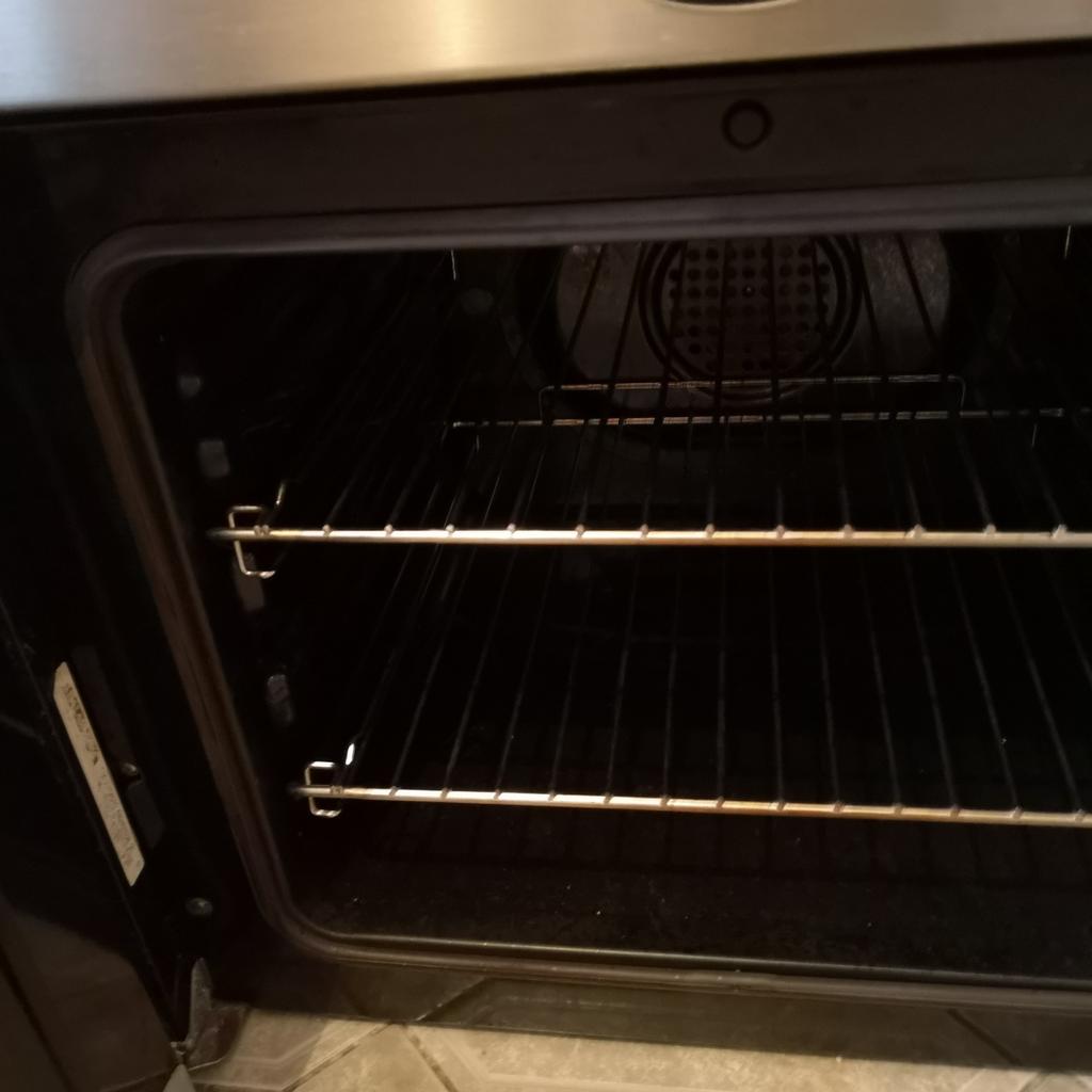BELLING 864SS COOKER GAS HOB ELECTRIC OVEN in B97 Redditch for £50.00