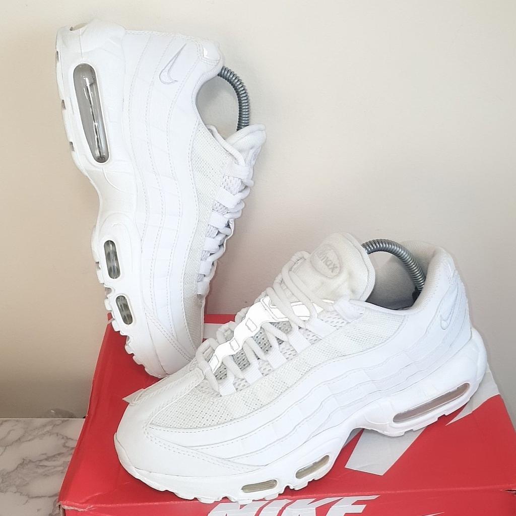 Nike 110s outlet trainers