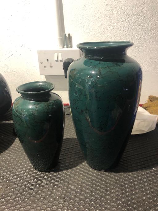 Buy & Sell Hertfordshire Broxbourne - Photos for X2 green vases