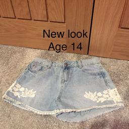 New Look Denim shorts
In good used condition
From a pet free & smoke free home
Any questions please ask
Collection from LINTON DE12
