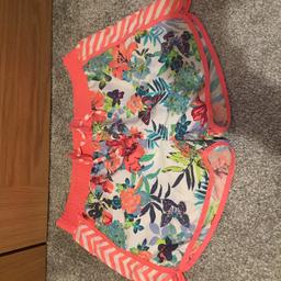 Monsoon shorts Age 13-14 
In good used condition
From a pet free & smoke free home
Any questions please ask
Collection from LINTON DE12