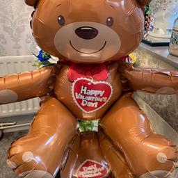 Large self inflating Valentine’s Day balloon £6 pick up Dudley dy12jn