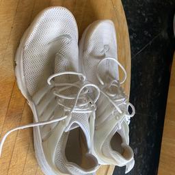 White Nike air presto

Size 6.5