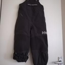 Helly Hansen ski trousers
Very good condition 
4 years