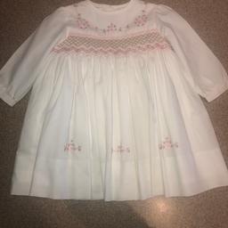 Beautiful Off White/Cream Dress With Pink & Beige Detail
Excellent Condition - Like New!
Collection Welwyn or Postage £3.20
