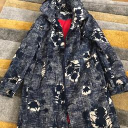 Excellent condition size 10 lovely warm waterproof coat