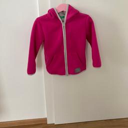 Pink-graue Fleecejacke
Größe 2 Jahre, 90cm
Wenig getragen, neuwertig

Privatverkauf: Kein Garantie-Gewährleistung, kein Umtausch und keine Rücknahme