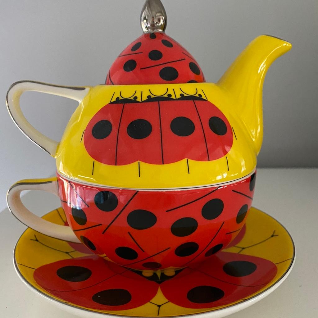 Charley Harper T2 ladybird teapot in Doncaster for £25.00 for sale Shpock