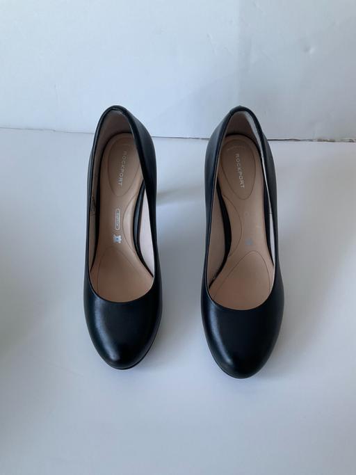 Buy & Sell Leicestershire Leicester - Photos for Rockport Black Heeled Pumps, ladies size 6