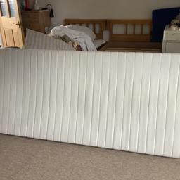 Two IKEA single mattresses
Firm, white.
2 years in use. Still decent condition.

W 90
L 200

Price for both
But you can buy one if you need