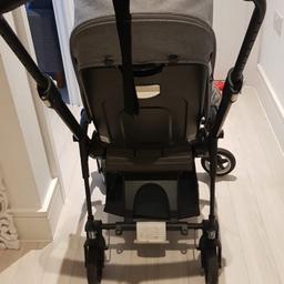 In good condition comes with bugaboo rain cover, travel bag and fur lining any question please ask