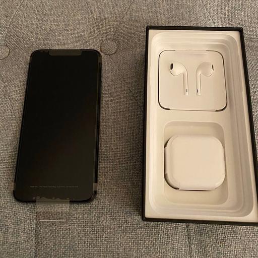 Buy & Sell - Photos for Space Grey IPhone 11 64GB Pro Max 📱